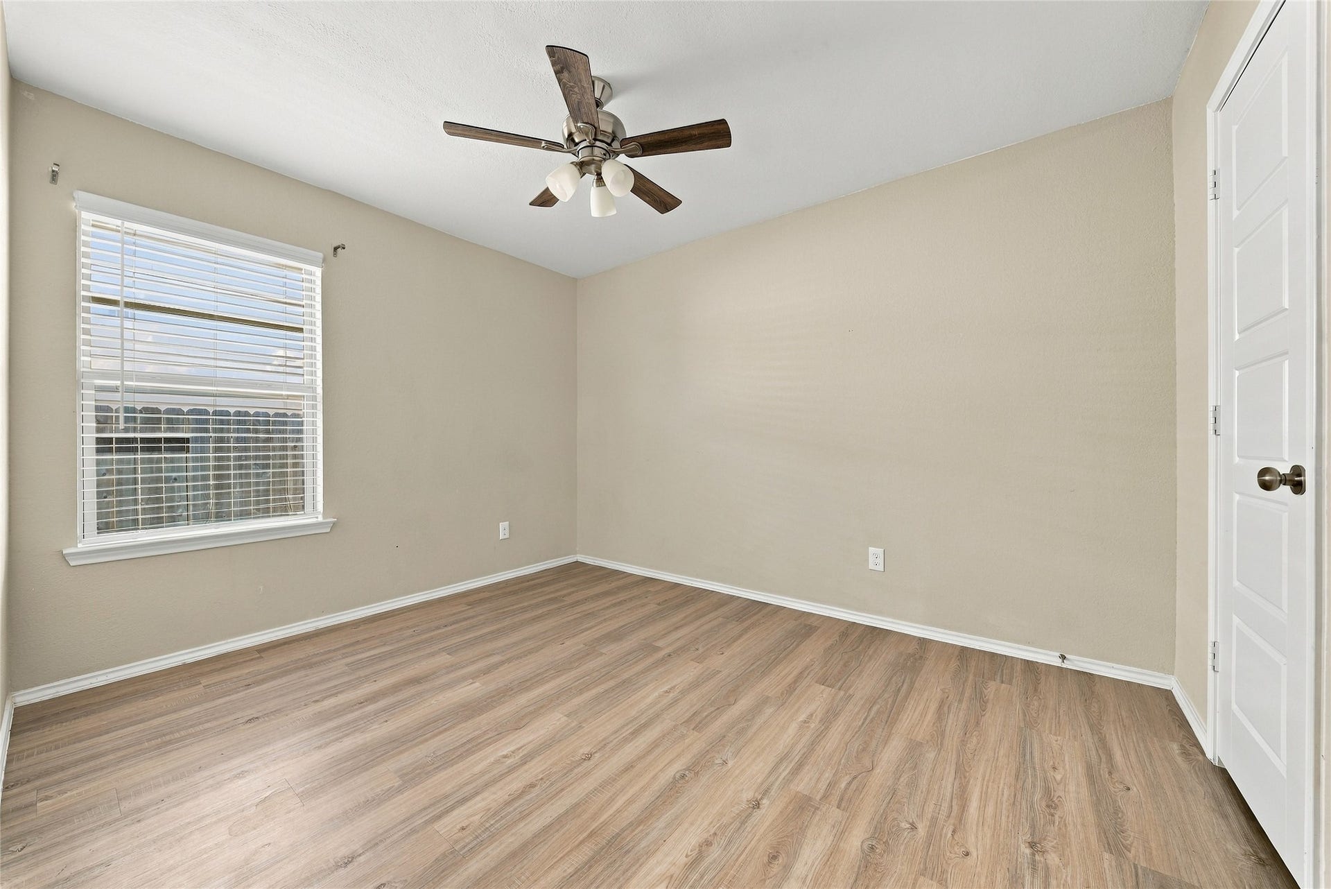 seconadry bedroom
