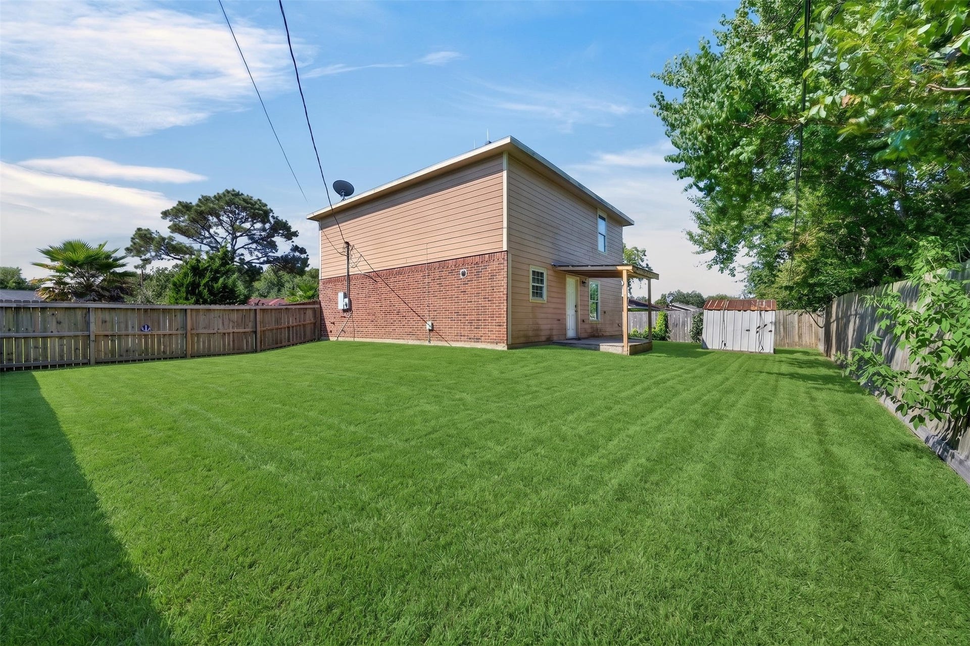 2820 28th Avenue N, Texas City, TX 77590 2820 28th Avenue N, Texas City, TX 77590