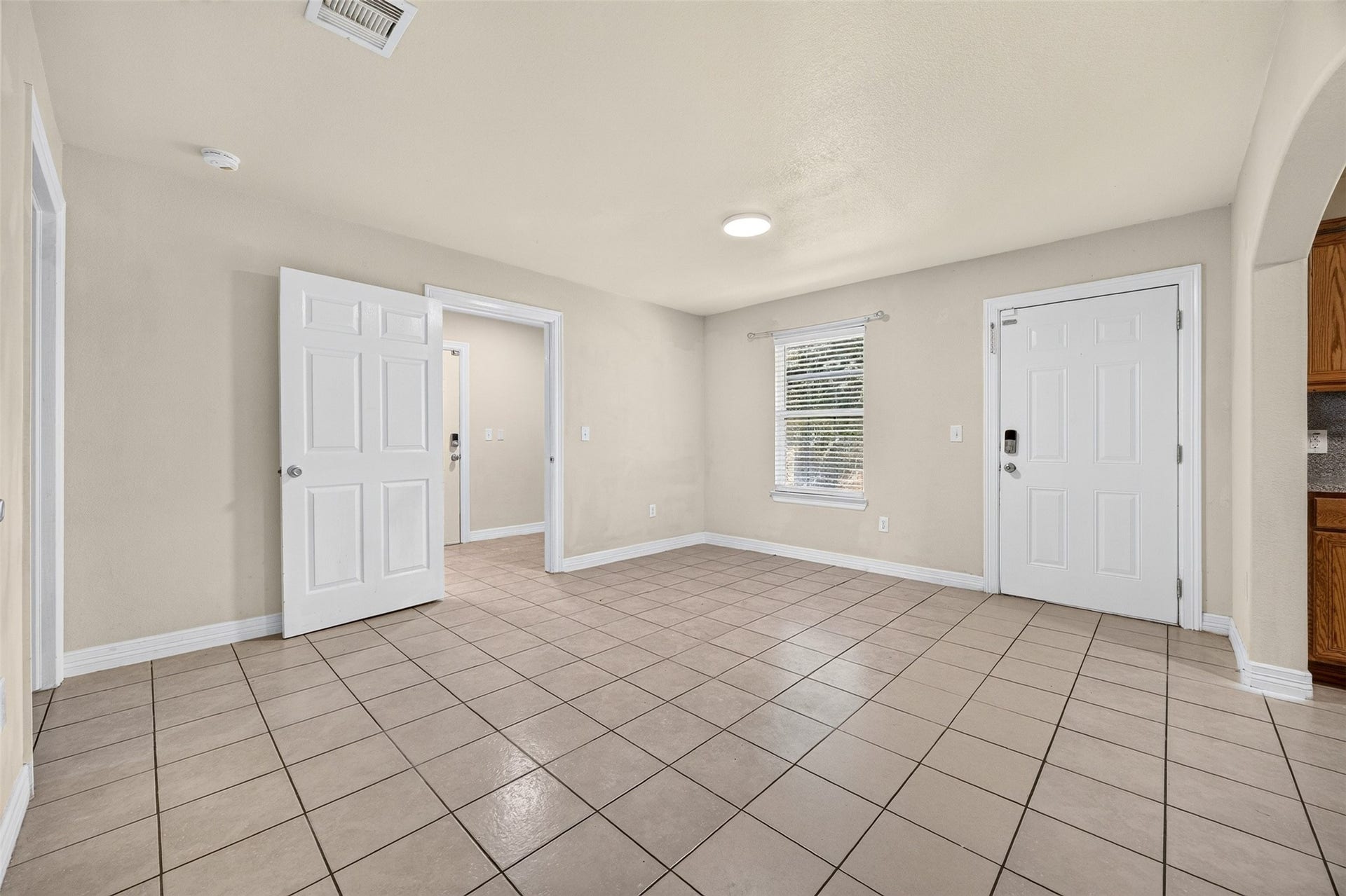 2820 28th Avenue N, Texas City, TX 77590 2820 28th Avenue N, Texas City, TX 77590