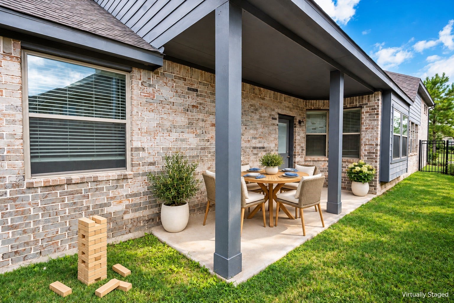 7912 Spring Run Drive, Magnolia, TX 77354 Virtuallly STaged Covered Patio