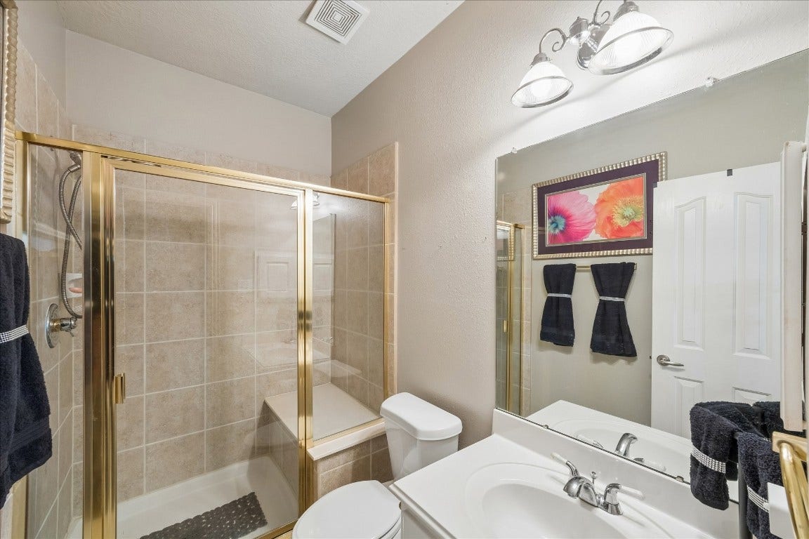803 Woodcrest Drive, Friendswood, TX 77546 803 Woodcrest Drive, Friendswood, TX 77546