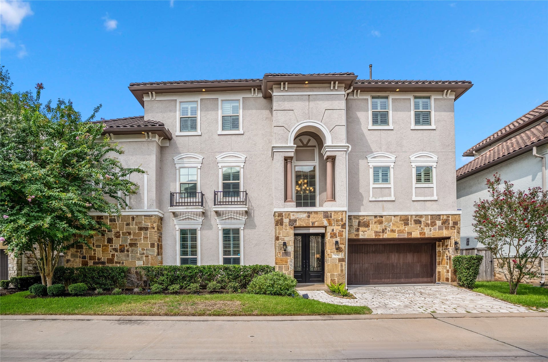 Tucked inside the private, gated Enclave at Lake Pointe, this beautifully designed four-bedroom residence offers the perfect blend of timeless architecture, modern convenience, and an effortless lifestyle in one of Sugar Land's most desirable communities.