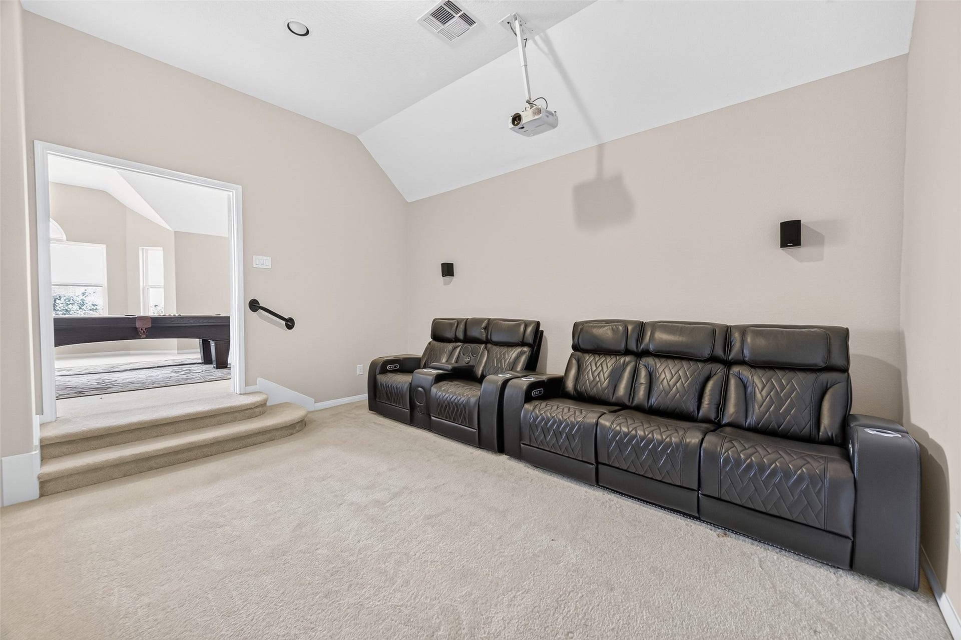 4619 Rockton Hills Lane, Sugar Land, TX 77479 4619 Rockton Hills Lane, Sugar Land, TX 77479