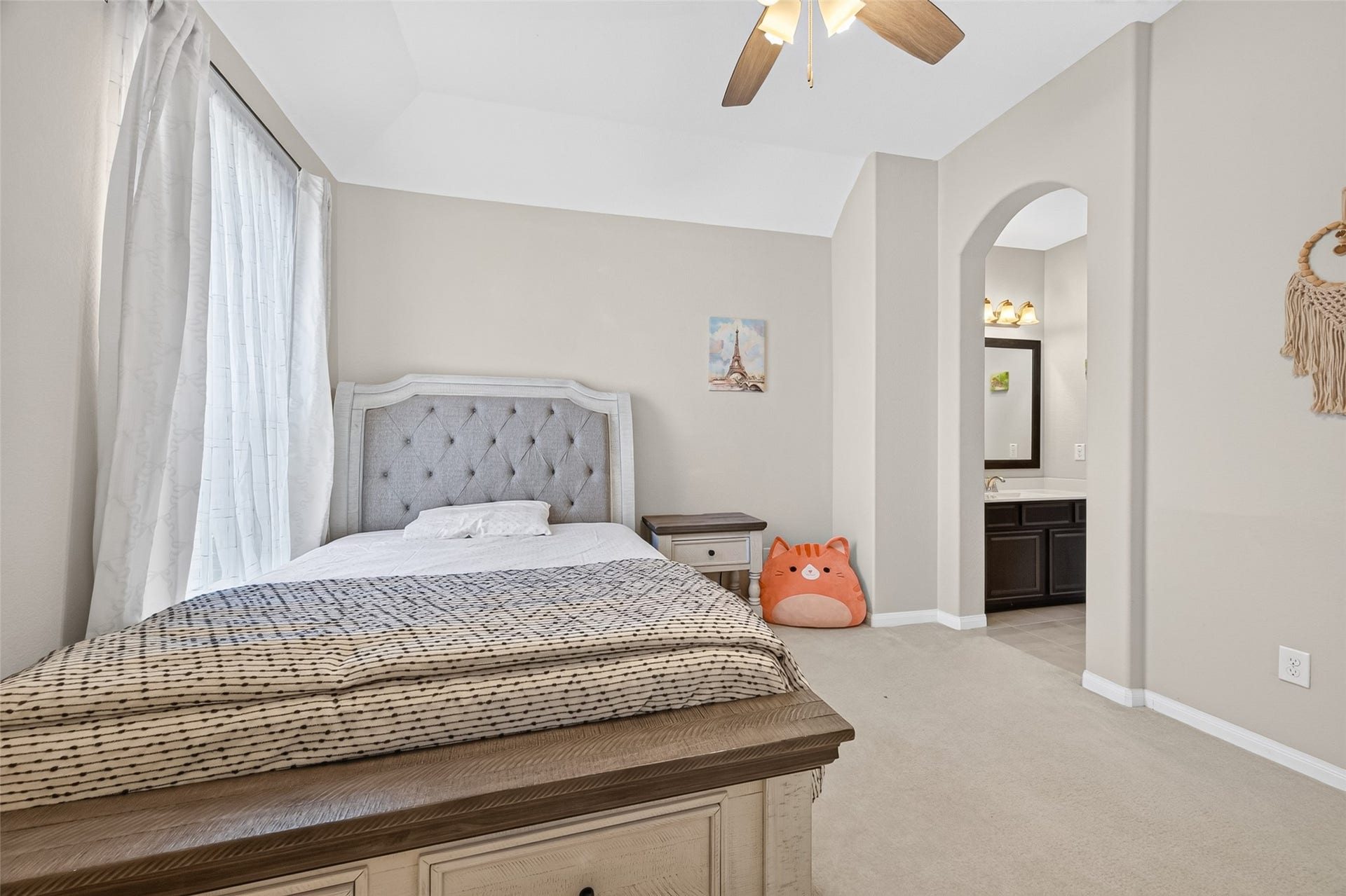4619 Rockton Hills Lane, Sugar Land, TX 77479 4619 Rockton Hills Lane, Sugar Land, TX 77479
