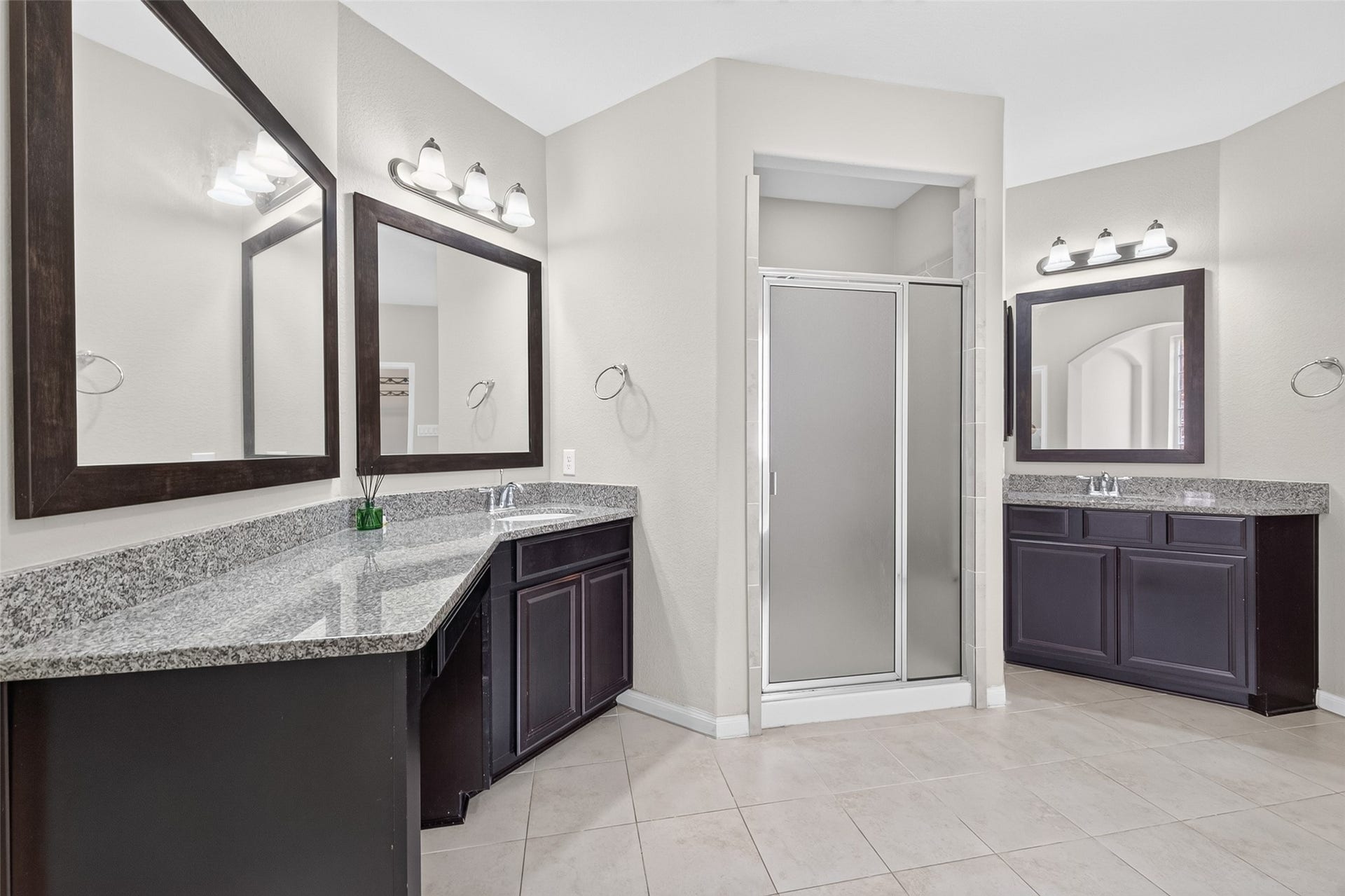 4619 Rockton Hills Lane, Sugar Land, TX 77479 4619 Rockton Hills Lane, Sugar Land, TX 77479