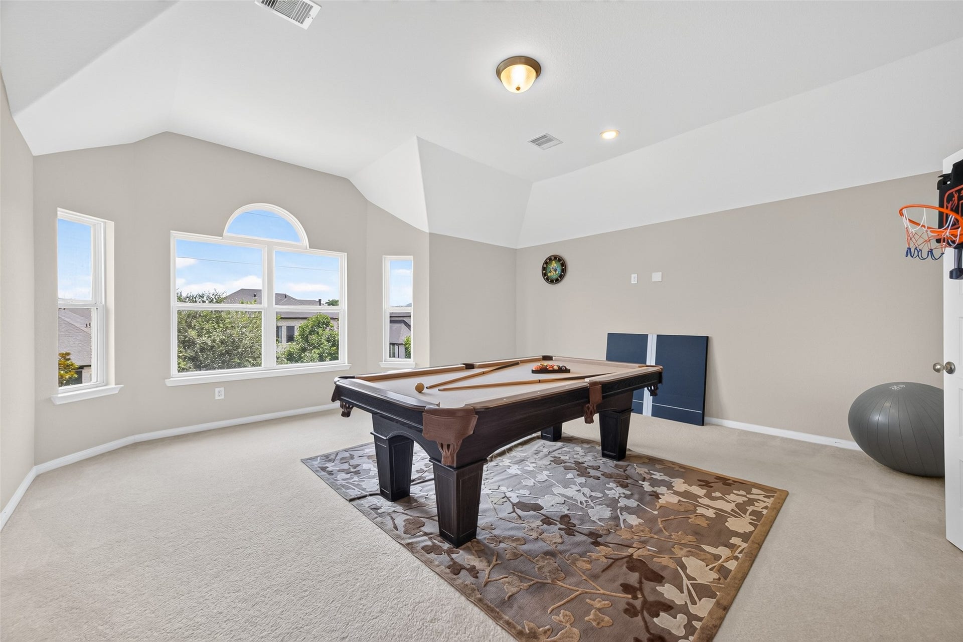 4619 Rockton Hills Lane, Sugar Land, TX 77479 4619 Rockton Hills Lane, Sugar Land, TX 77479