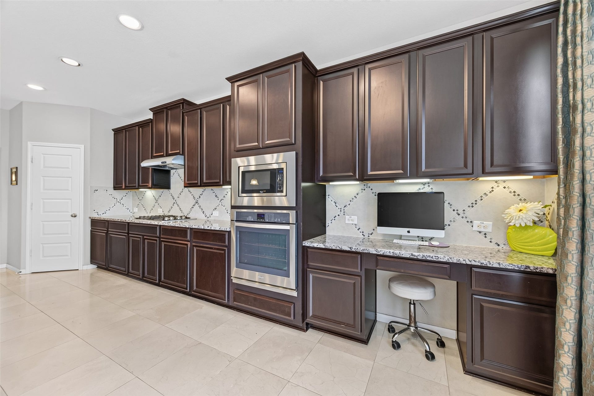 4619 Rockton Hills Lane, Sugar Land, TX 77479 4619 Rockton Hills Lane, Sugar Land, TX 77479
