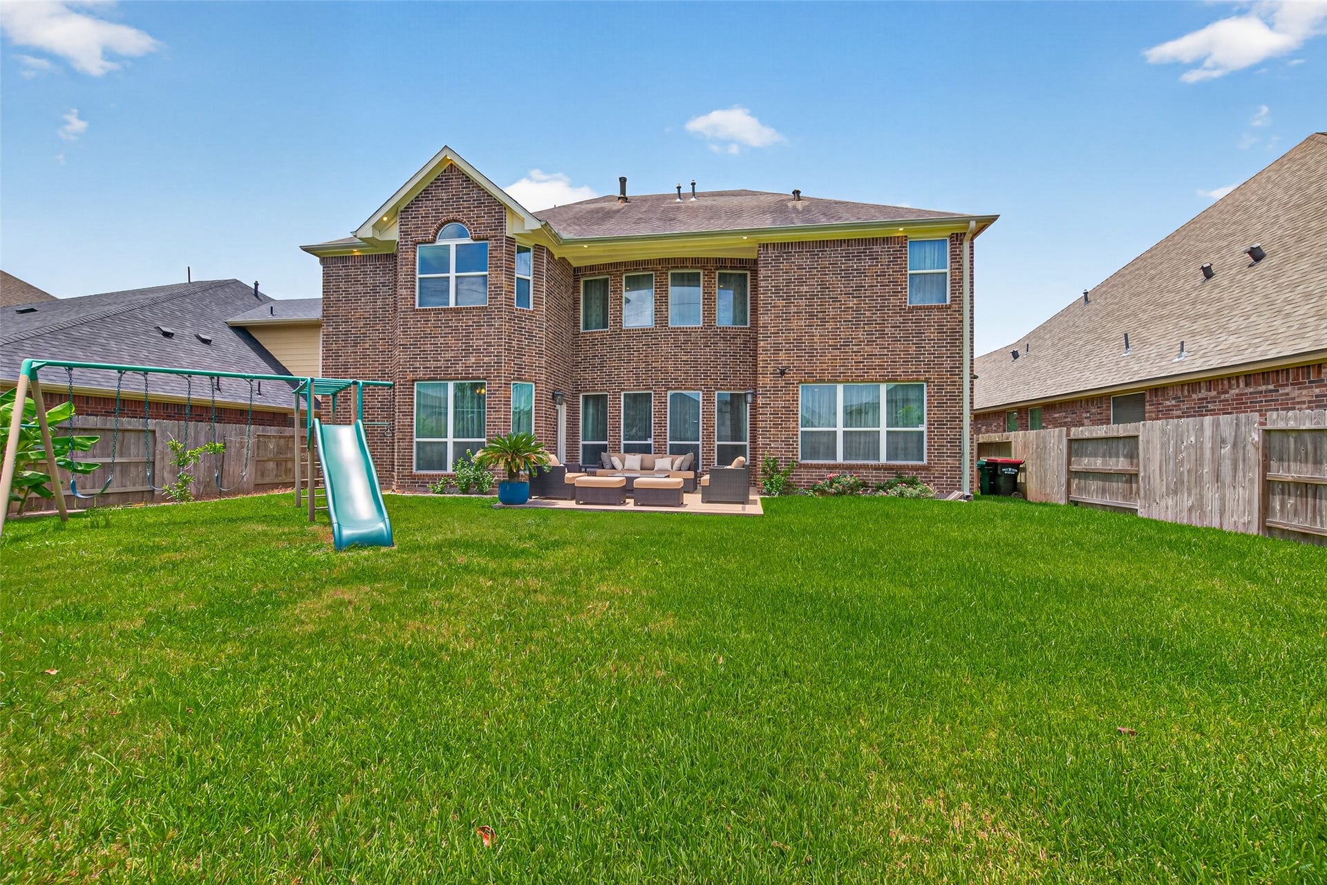 4619 Rockton Hills Lane, Sugar Land, TX 77479 4619 Rockton Hills Lane, Sugar Land, TX 77479