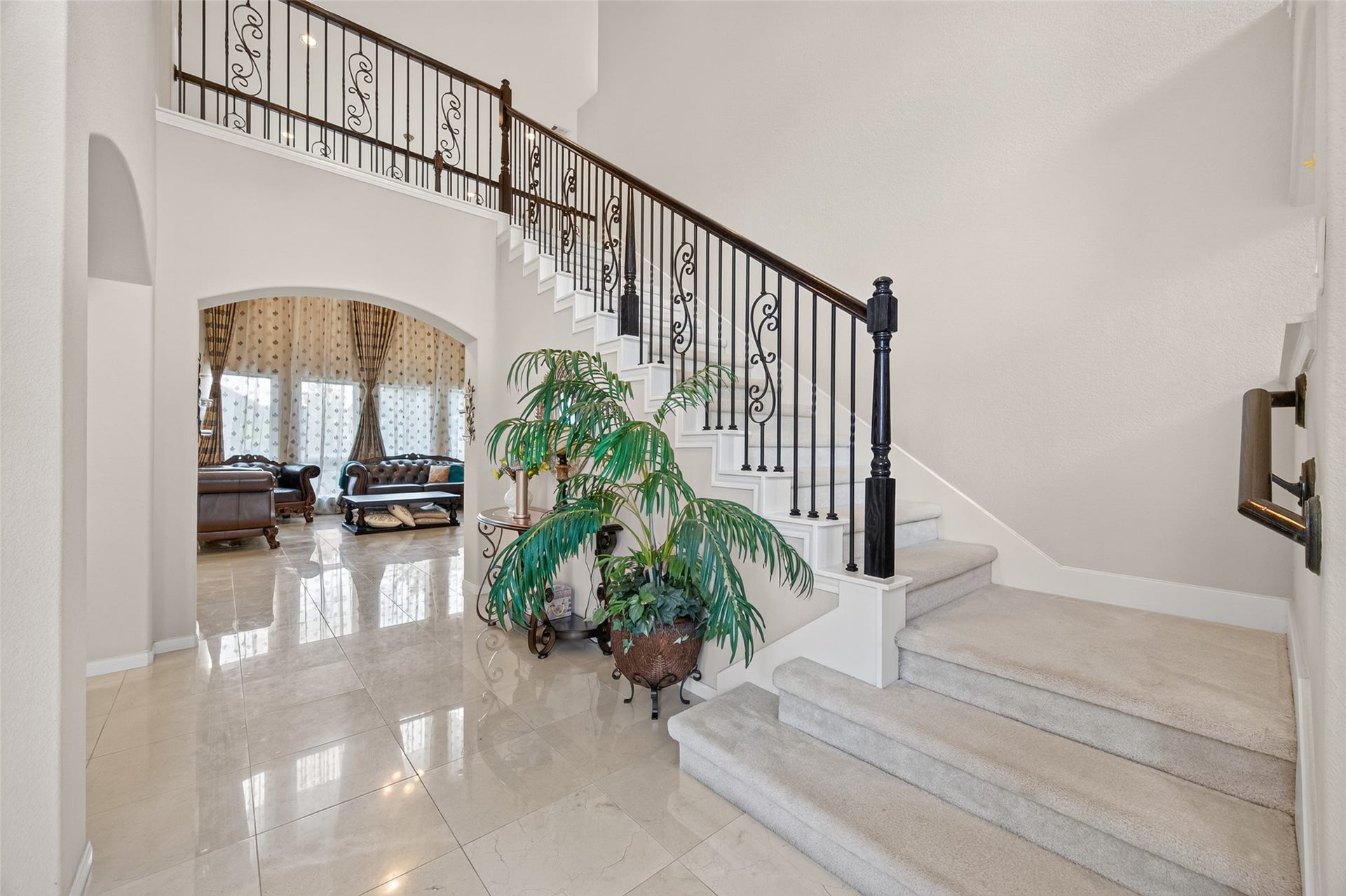 4619 Rockton Hills Lane, Sugar Land, TX 77479 4619 Rockton Hills Lane, Sugar Land, TX 77479
