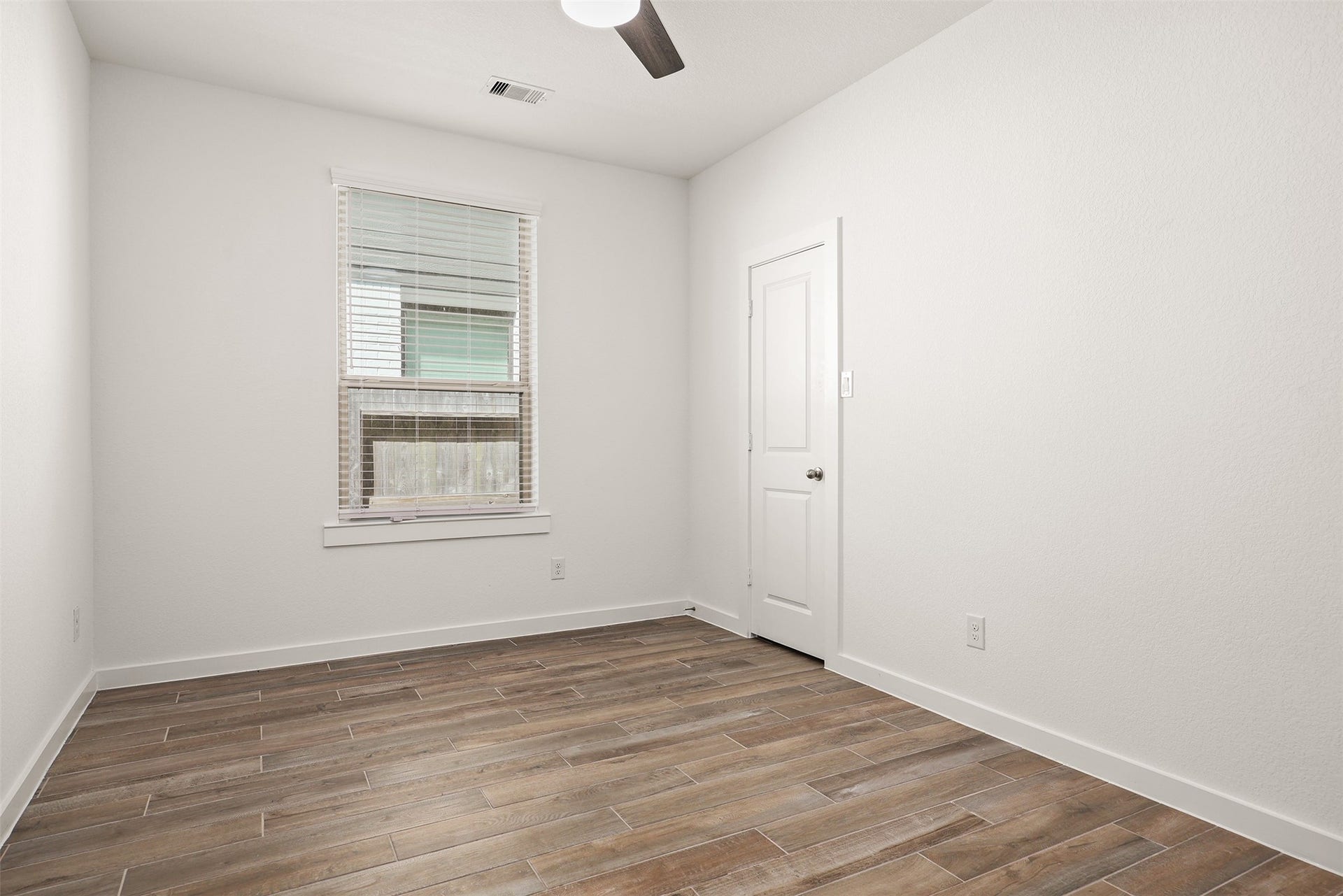 13020 Cobalt Cove Court, Texas City, TX 77568 13020 Cobalt Cove Court, Texas City, TX 77568