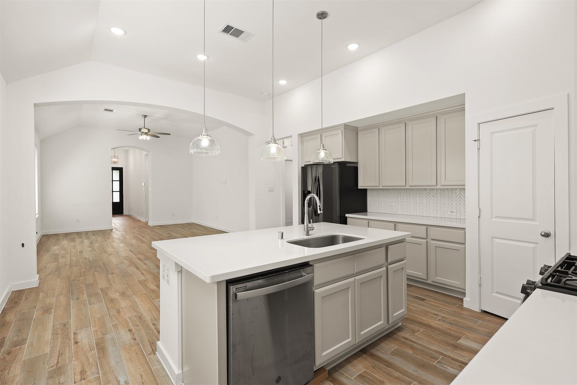13020 Cobalt Cove Court, Texas City, TX 77568 13020 Cobalt Cove Court, Texas City, TX 77568