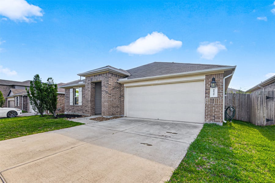 Property photo for 40347 Blossom Valley Lane, Magnolia, TX