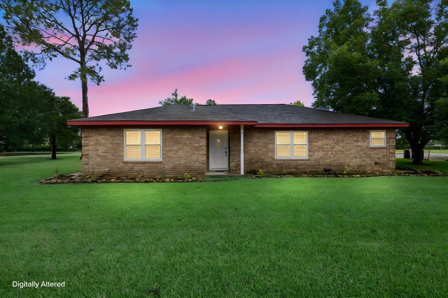 Property photo for 915 Sycamore Road, Richmond, TX