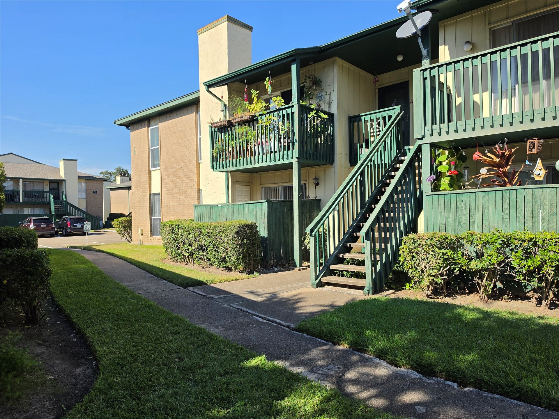 1516 Bay Area Boulevard, #L1, Houston, TX 77058 1st Floor Condo