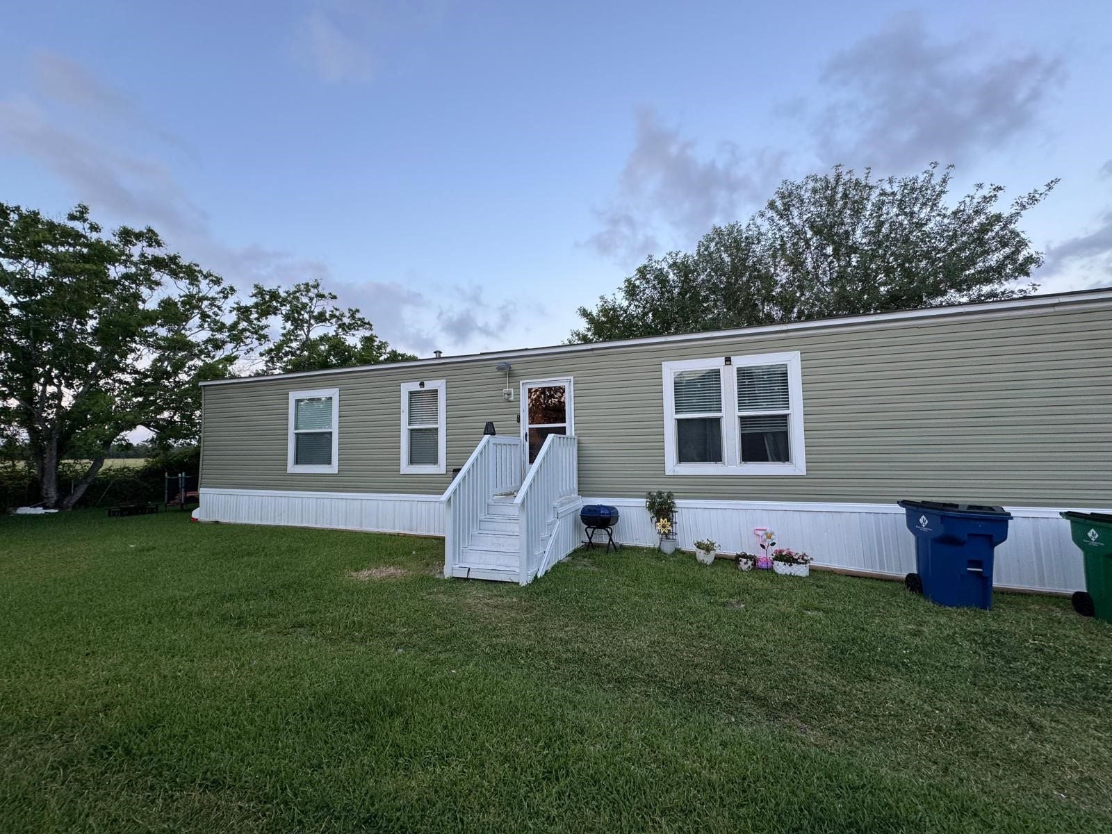 214 Gulf Street, Angleton, TX 77515 214 Gulf Street, Angleton, TX 77515