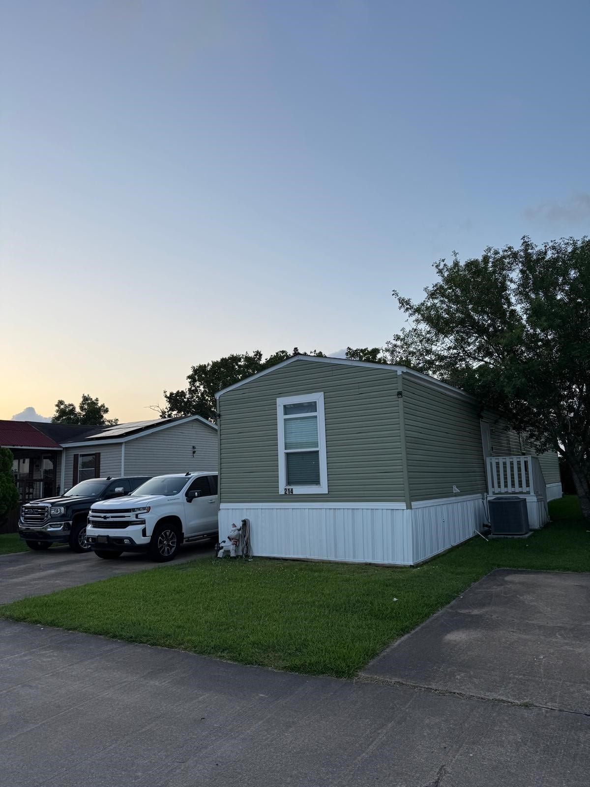 214 Gulf Street, Angleton, TX 77515 214 Gulf Street, Angleton, TX 77515