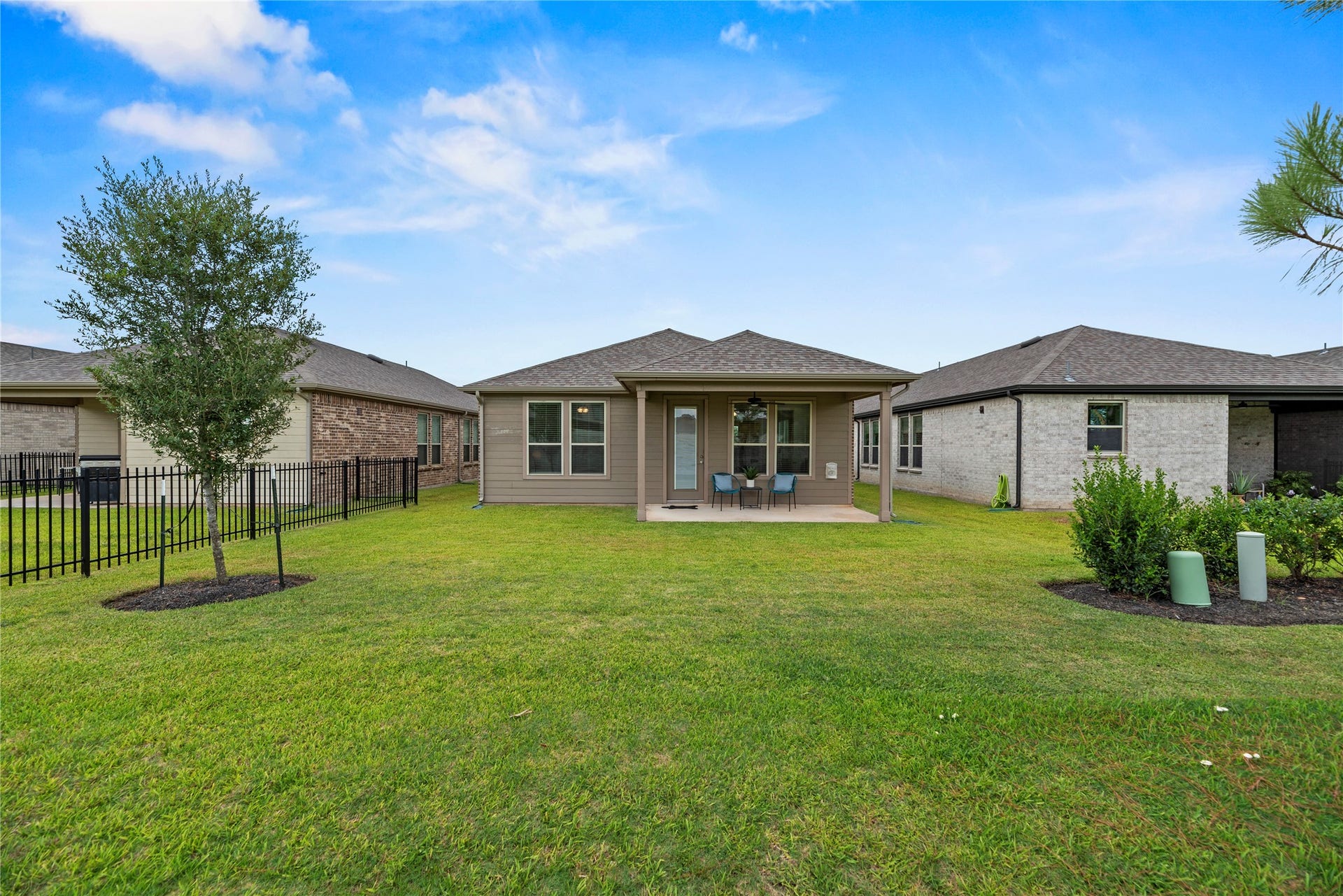 7831 Rolling Stone Drive, Fulshear, TX 77441 7831 Rolling Stone Drive, Fulshear, TX 77441
