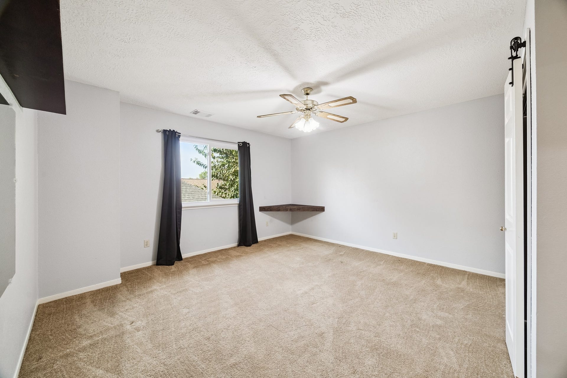 6223 Egypt Drive, Pasadena, TX 77505 6223 Egypt Drive, Pasadena, TX 77505