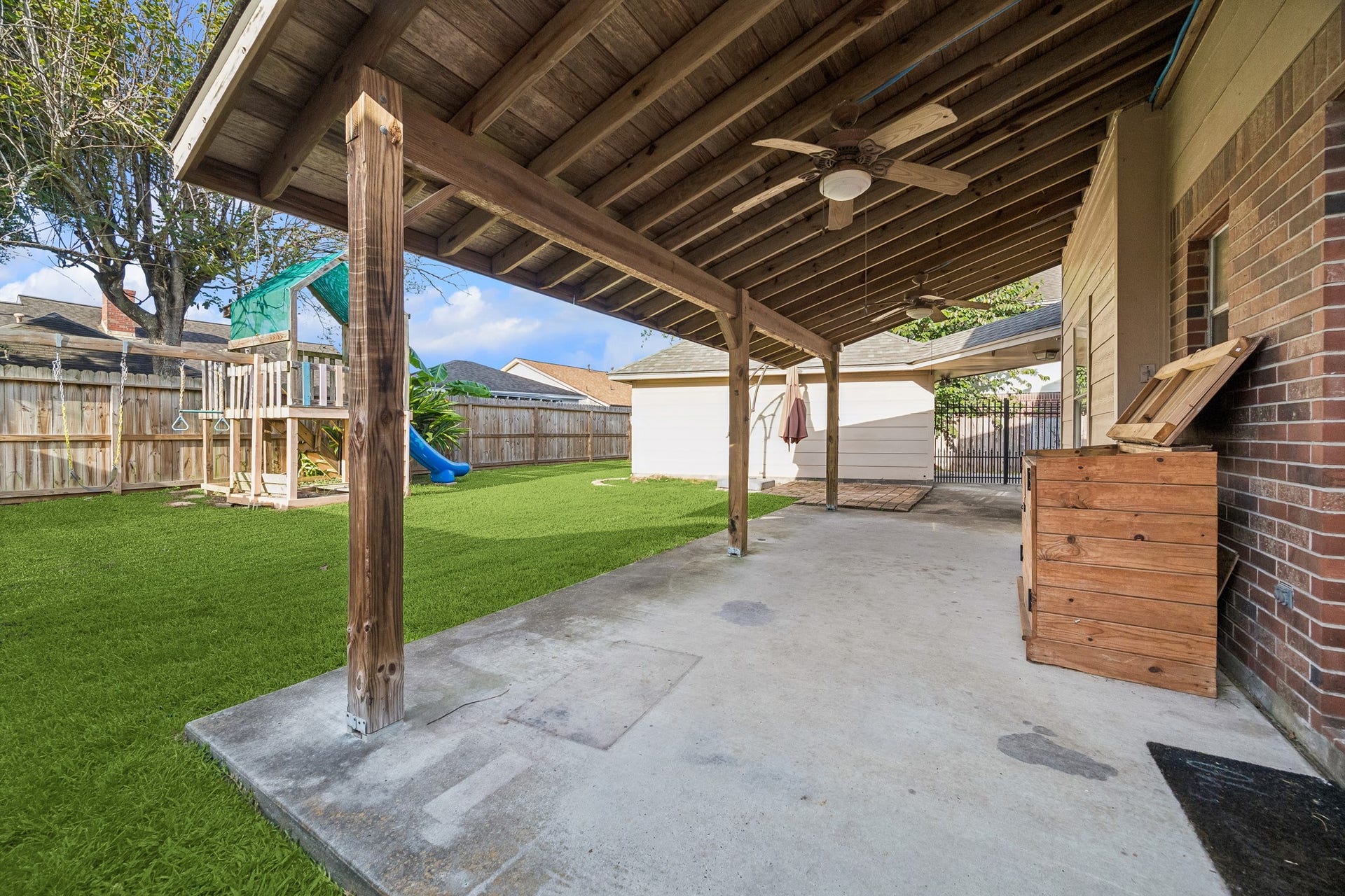 6223 Egypt Drive, Pasadena, TX 77505 6223 Egypt Drive, Pasadena, TX 77505