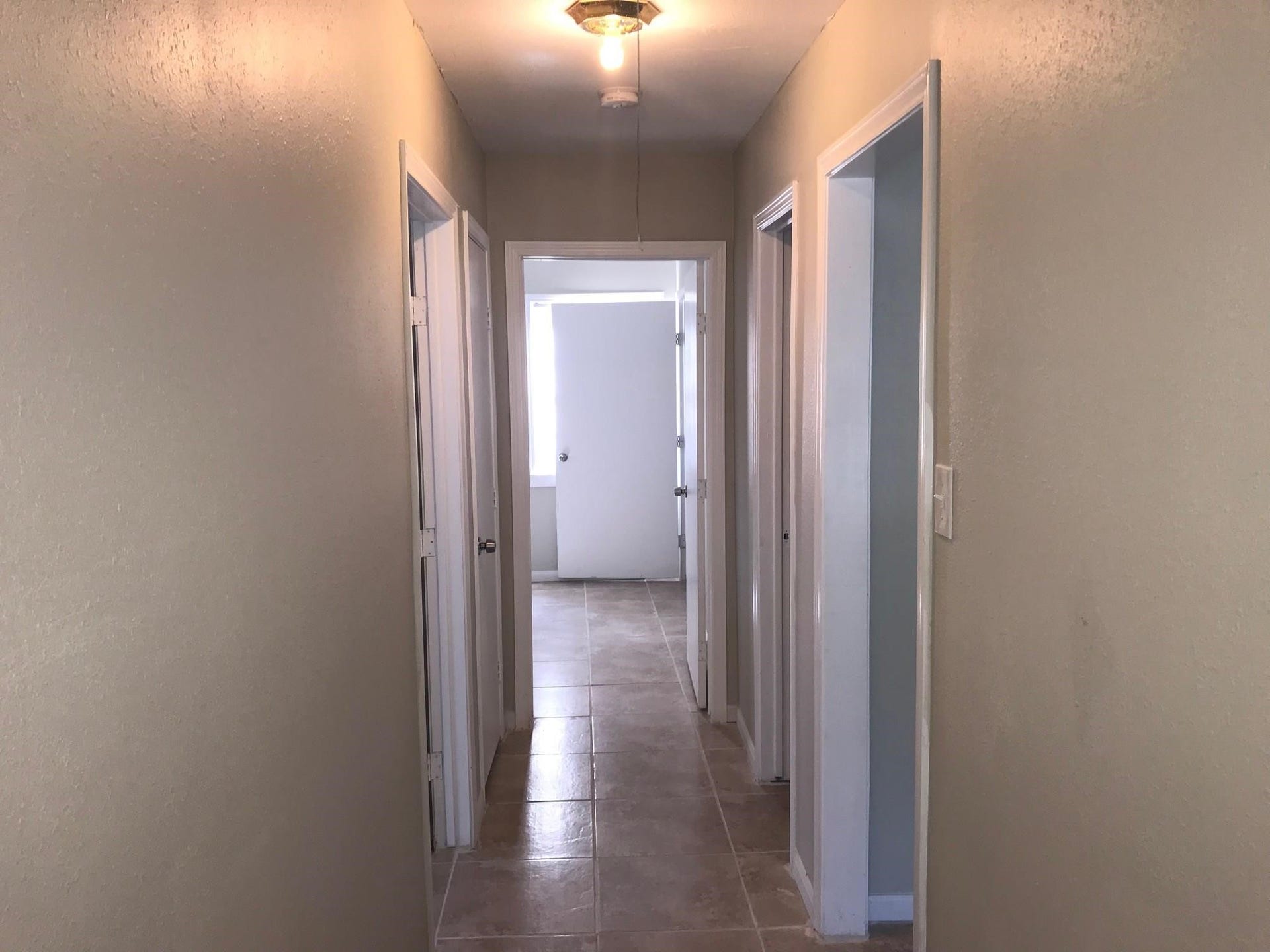 9118 Oak Knoll Lane, Houston, TX 77078