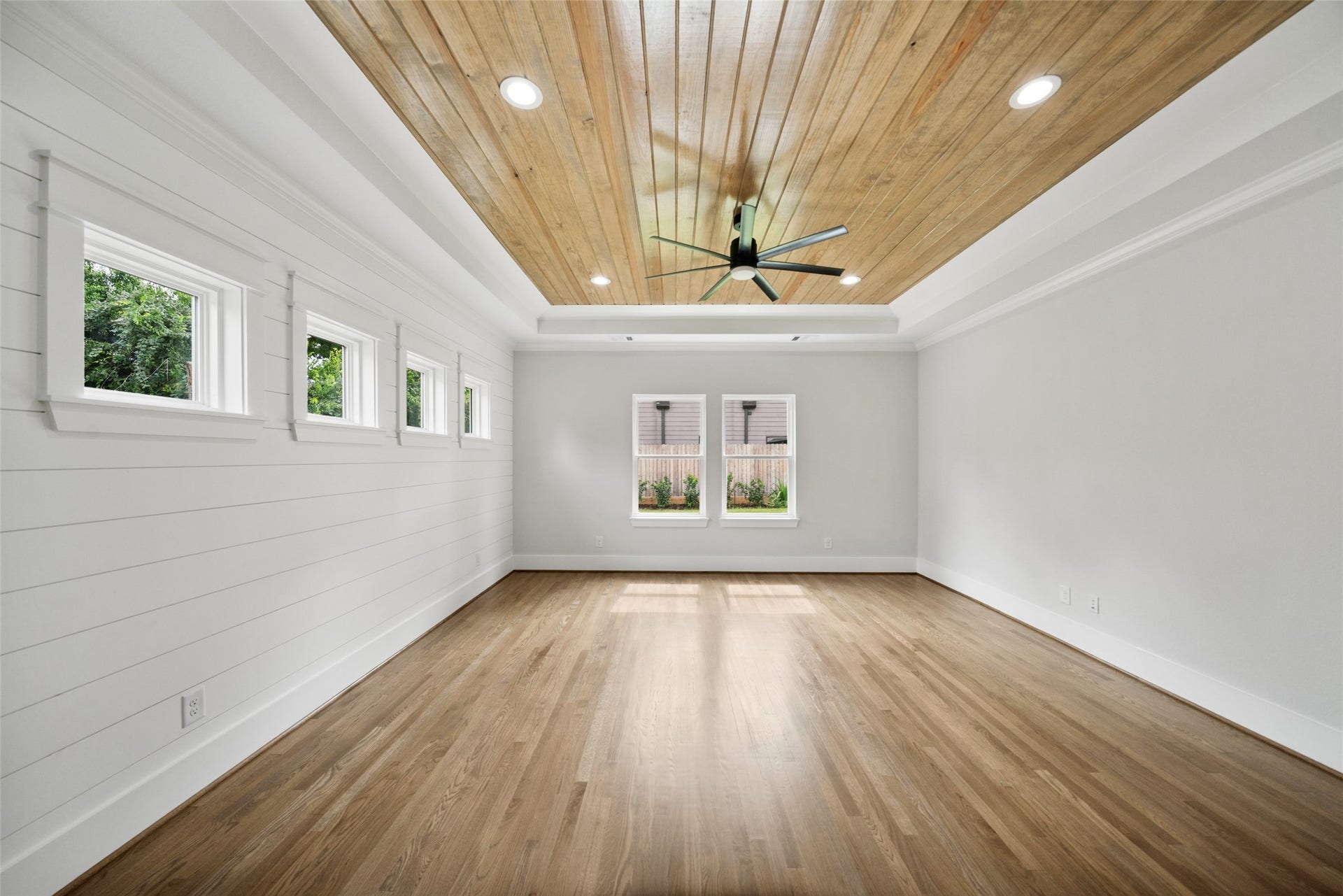 9621 Larston Street, Houston, TX 77055