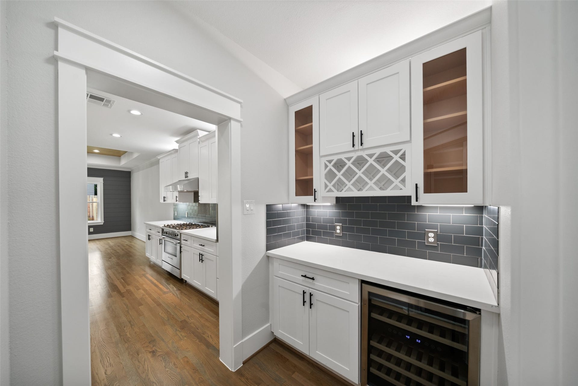 9621 Larston Street, Houston, TX 77055