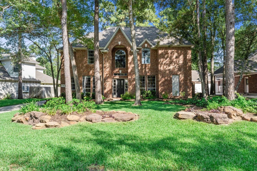 Property photo for 19 Lantana Trail, The Woodlands, TX
