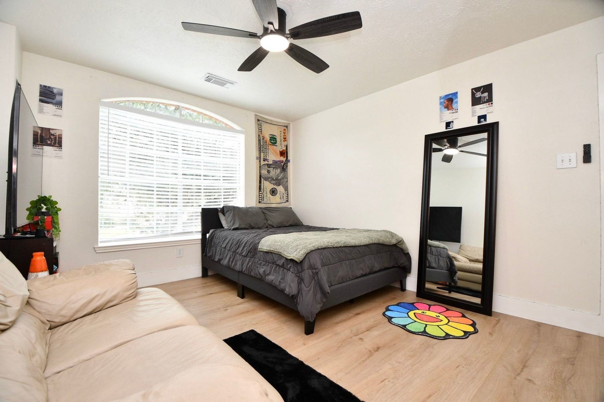 1120 Hidden Oaks Street, League City, TX 77573 1120 Hidden Oaks Street, League City, TX 77573