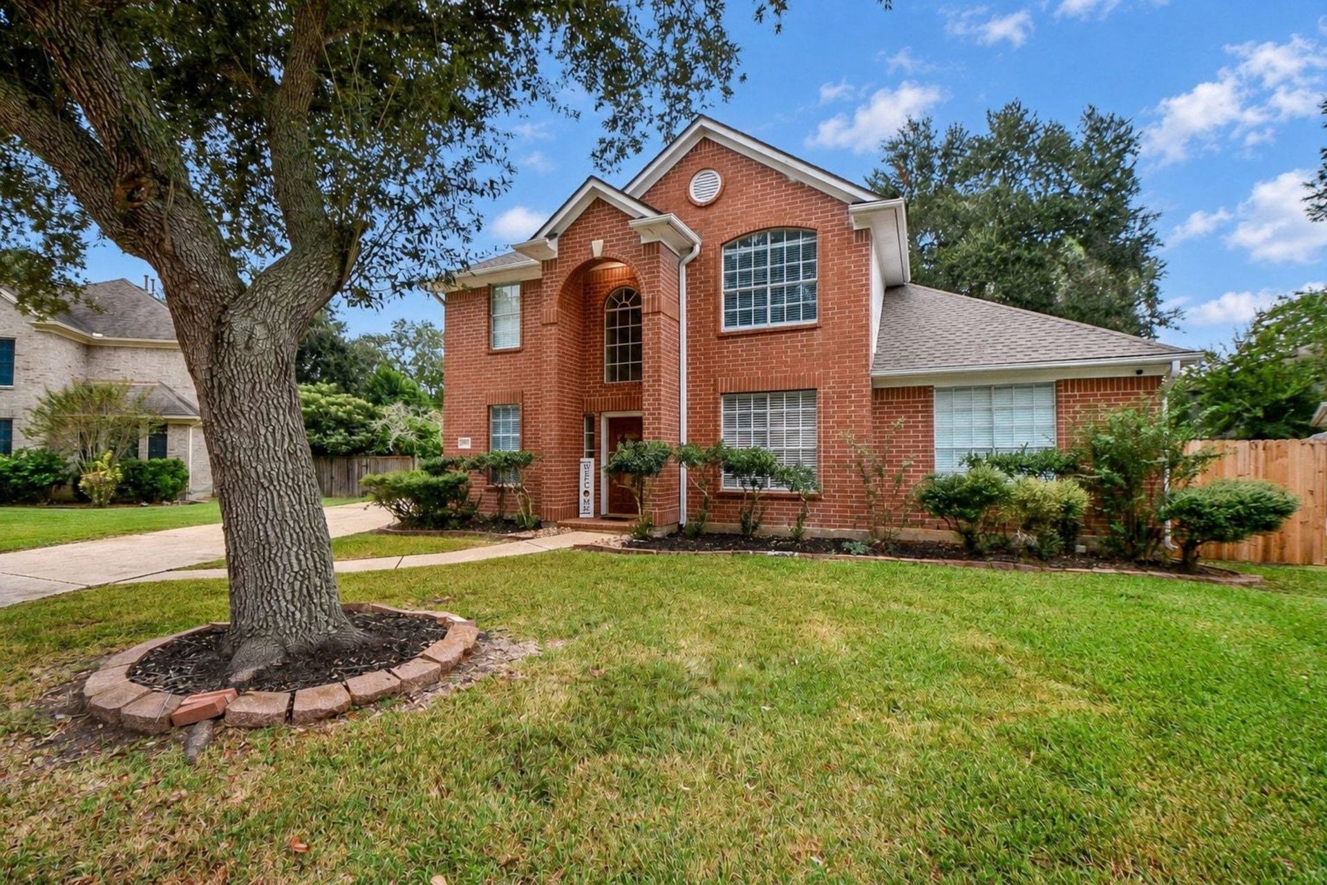 1120 Hidden Oaks Street, League City, TX 77573 1120 Hidden Oaks Street, League City, TX 77573