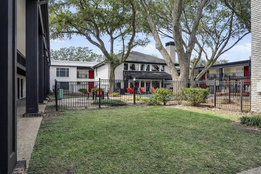 Property photo for 2815 Greenridge Drive, #2-166, North Houston, TX