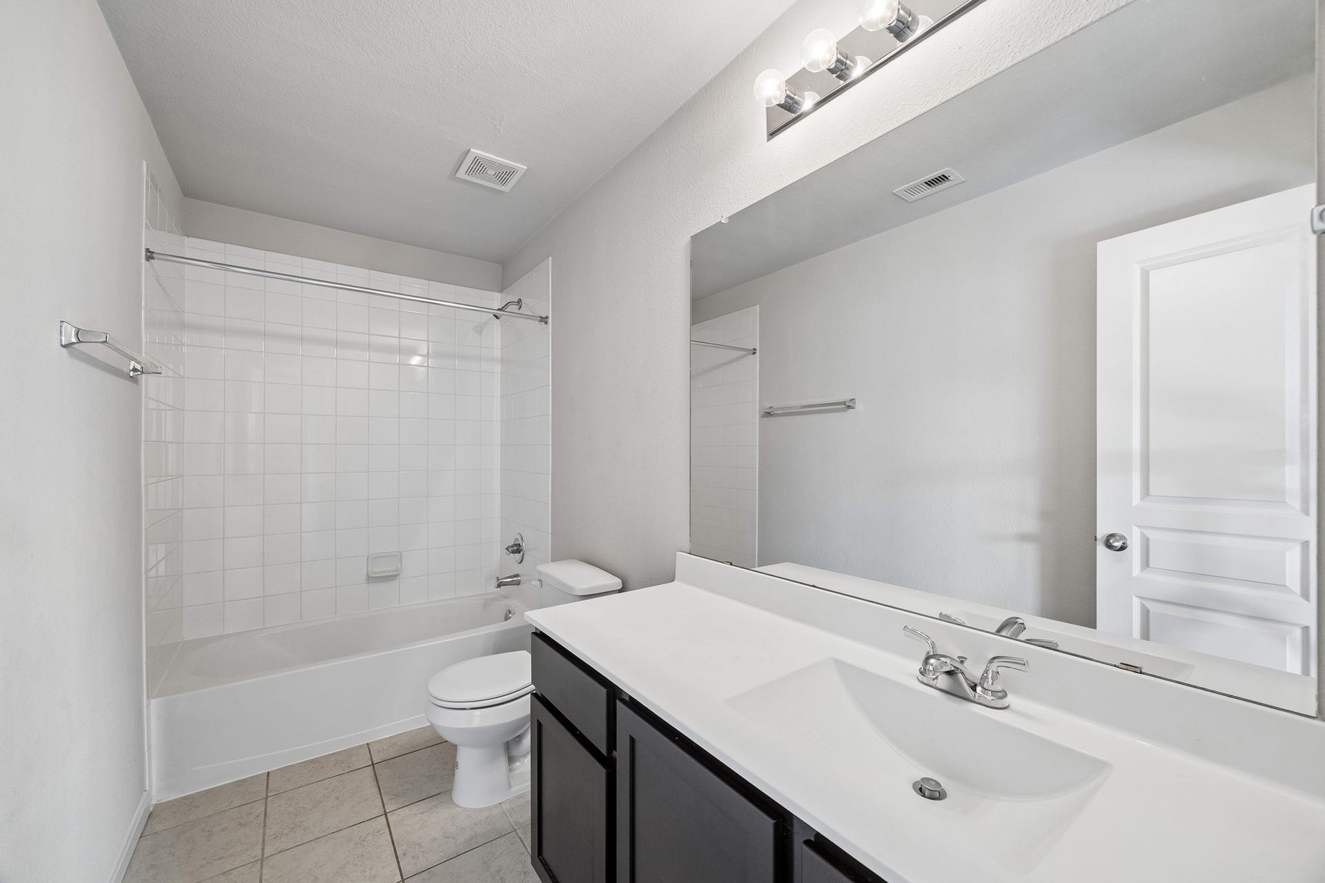 21264 Flowering Crape Myrtle Drive, Porter, TX 77365 Lots of counter space in the secondary bathroom.