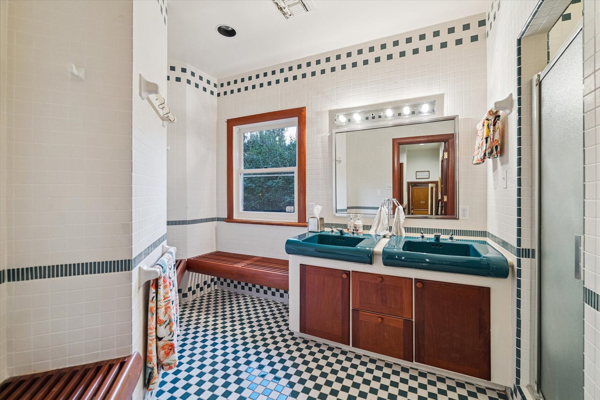 14 Stonegate Drive, Houston, TX 77024 Full bath with dual vanities, oversized shower, and private water closet.