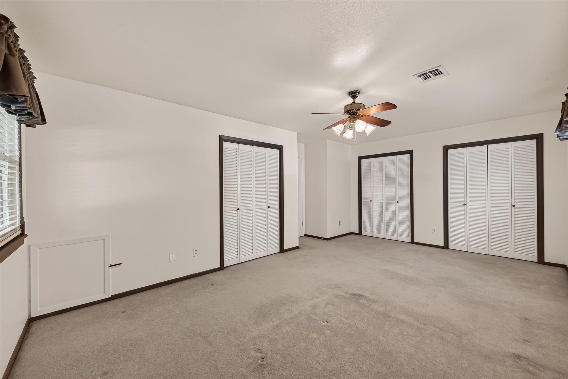 With 3 closets!