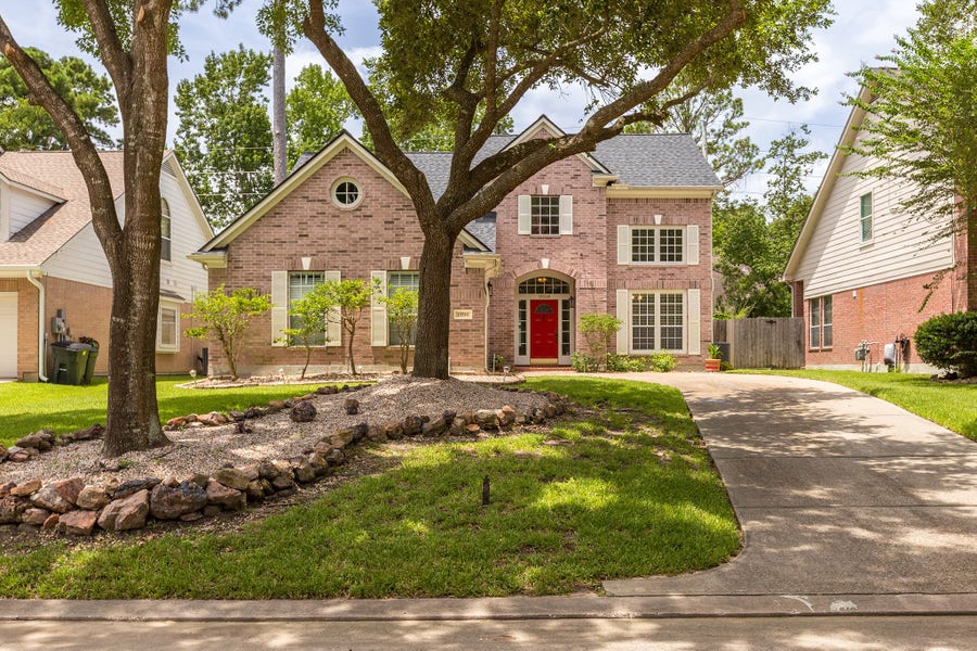 Property photo for 19518 Water Point Trail, Humble, TX