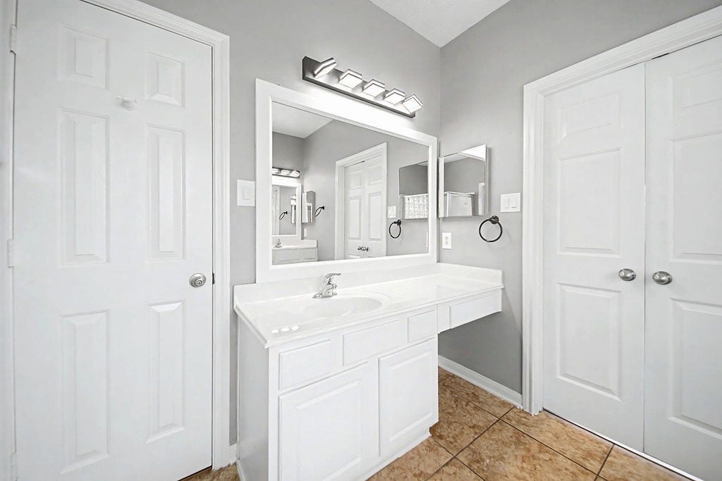 14217 Spring Knoll Lane, Rosharon, TX 77583