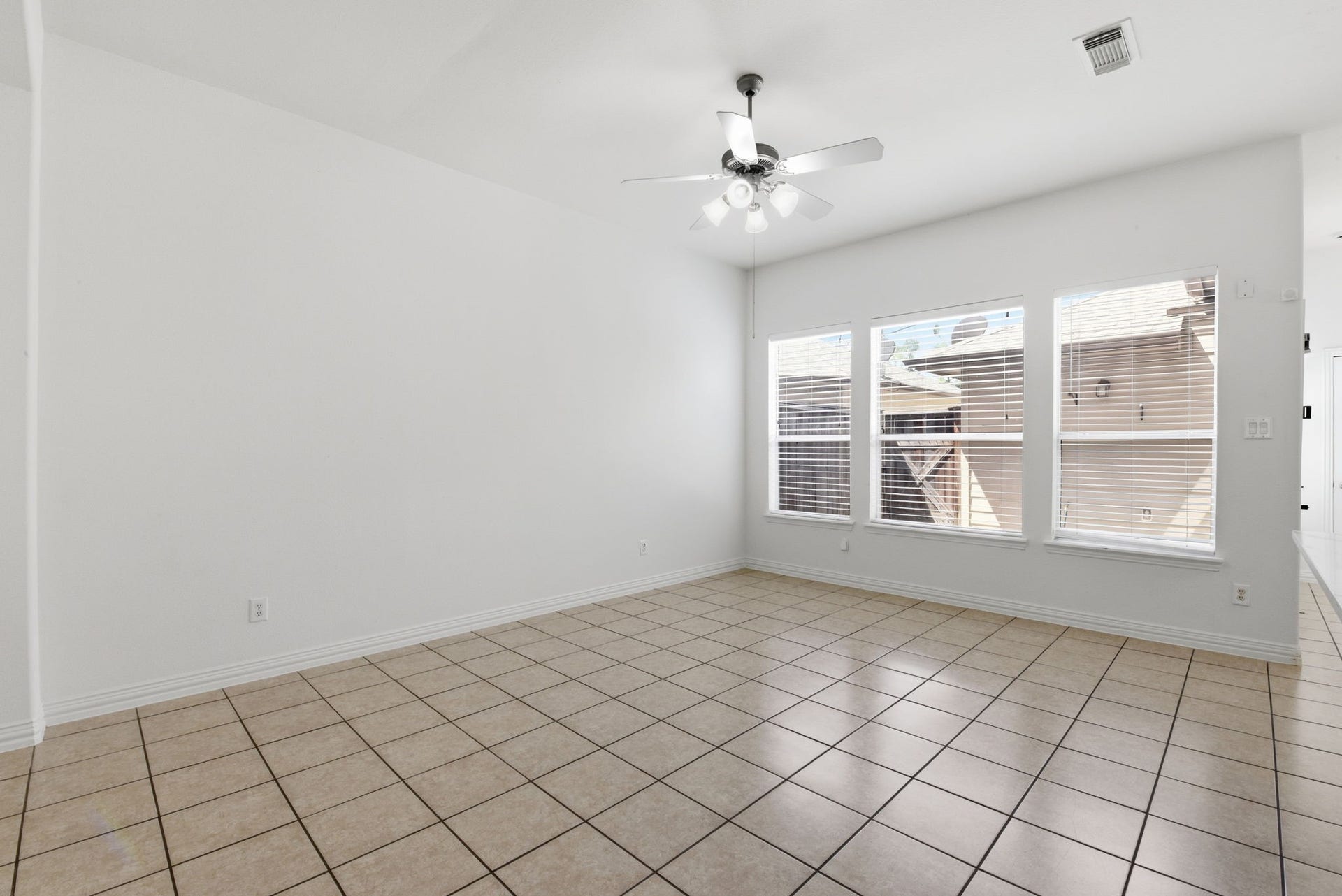 16023 Powder Springs Lane, Houston, TX 77070 This great living room is open to the kitchen and breakfast room and will be the heart of the home!
