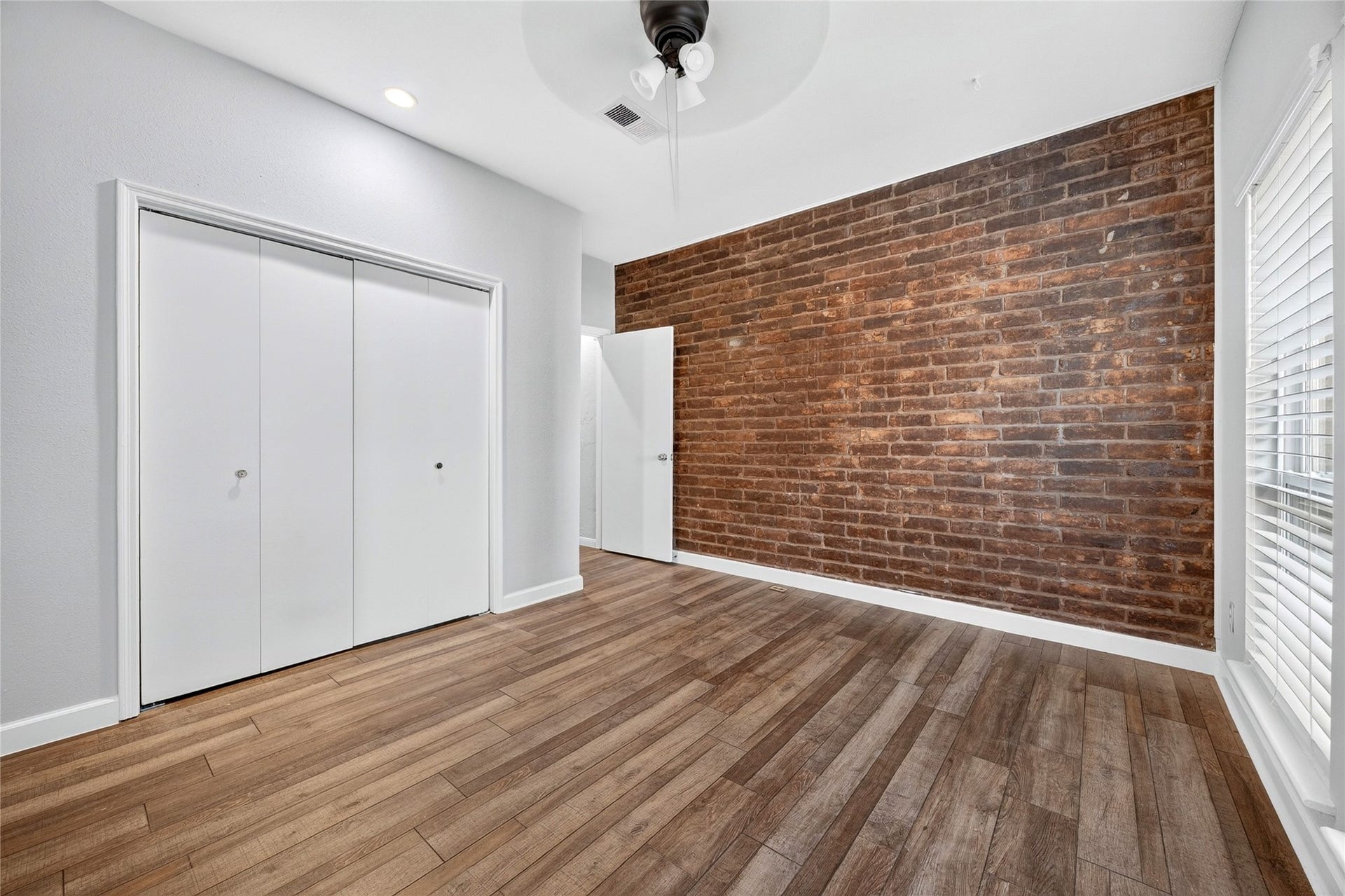 2409 Branard Street, Houston, TX 77098 2409 Branard Street, Houston, TX 77098