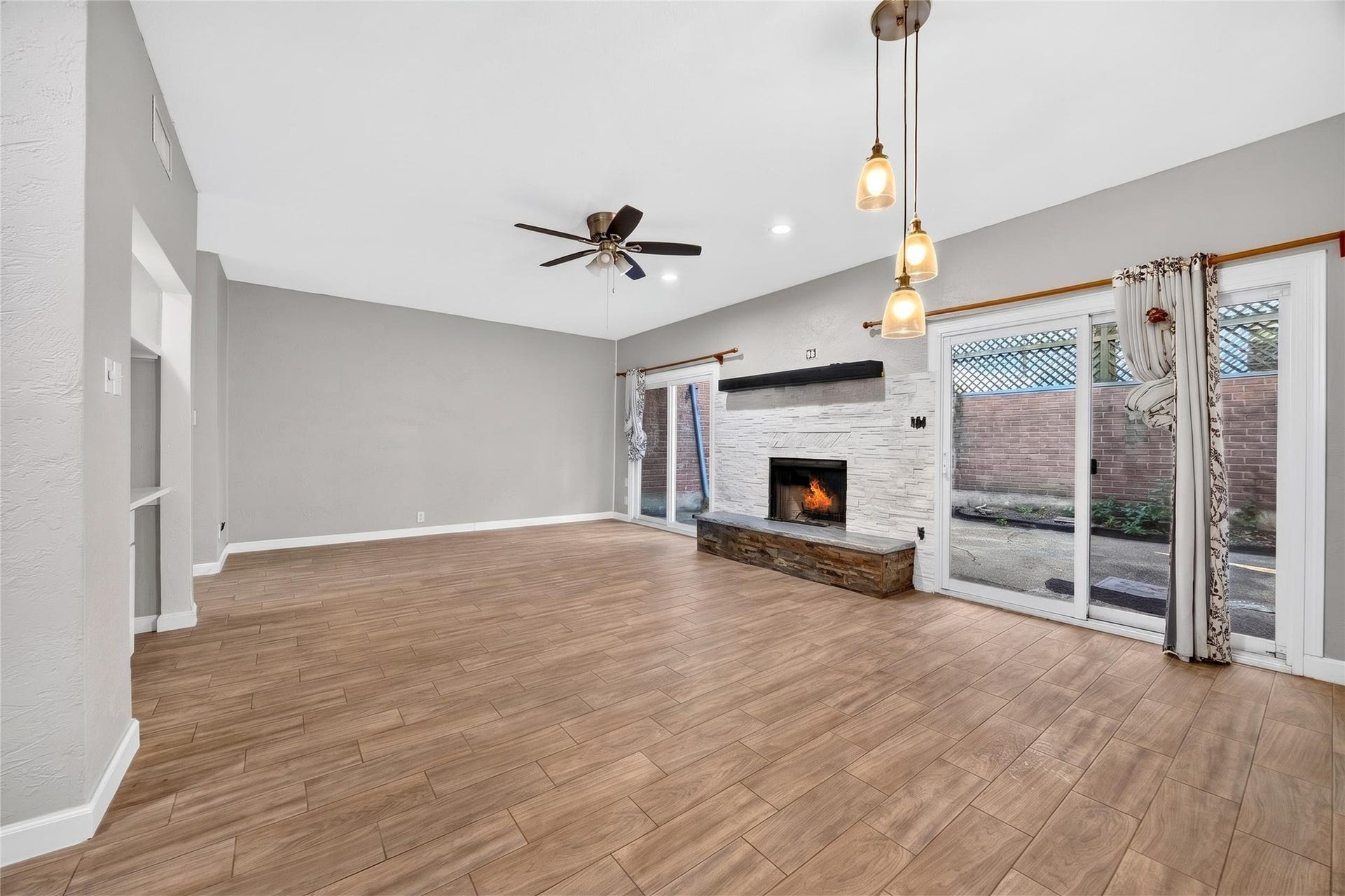 2409 Branard Street, Houston, TX 77098 2409 Branard Street, Houston, TX 77098