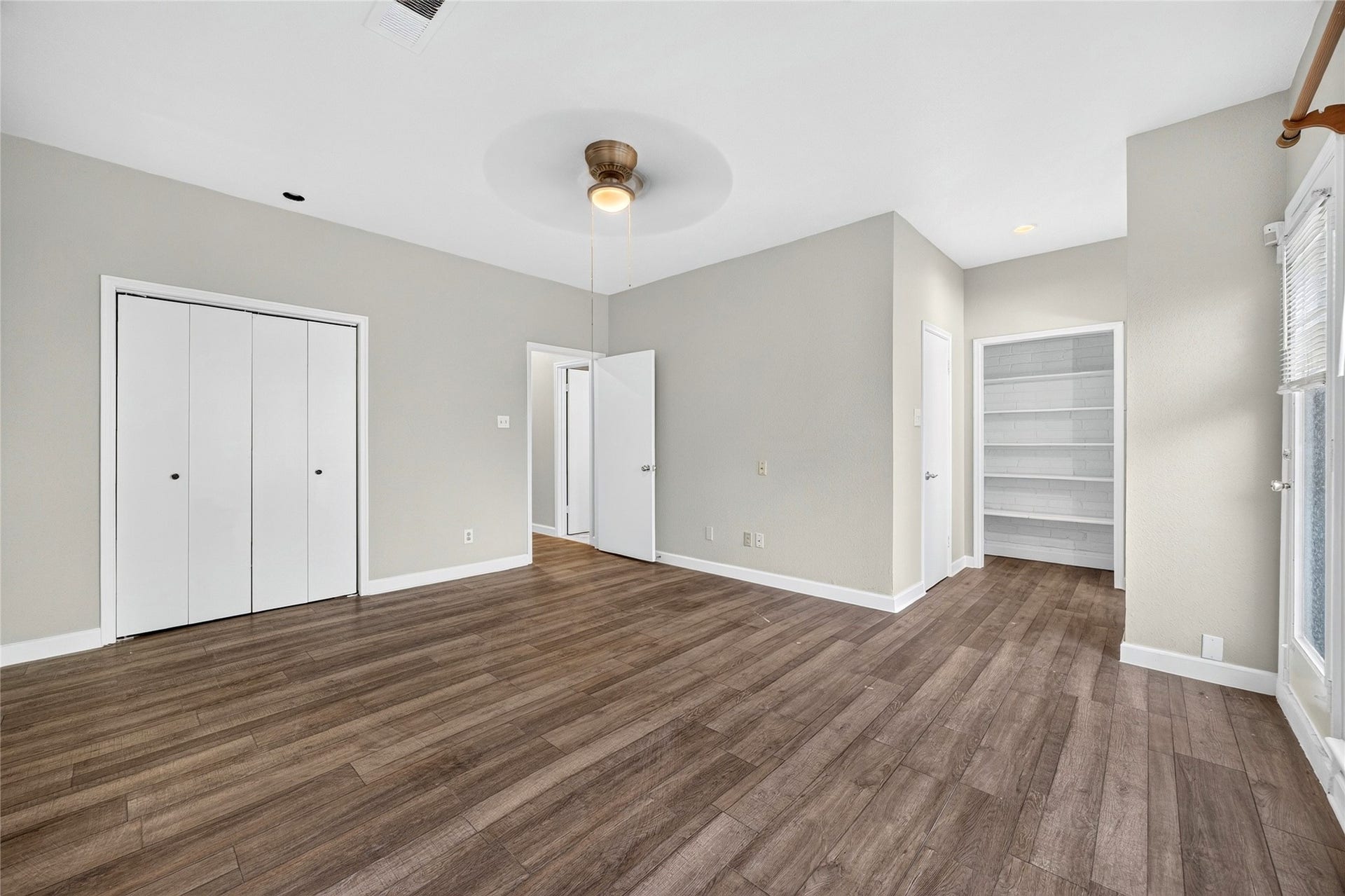 2409 Branard Street, Houston, TX 77098 2409 Branard Street, Houston, TX 77098