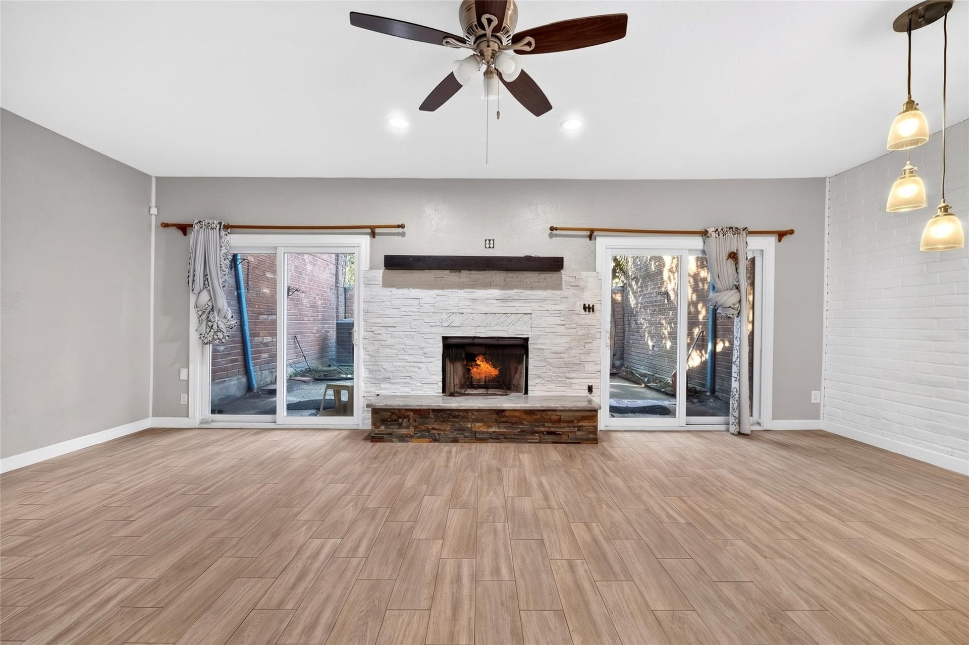 2409 Branard Street, Houston, TX 77098 2409 Branard Street, Houston, TX 77098