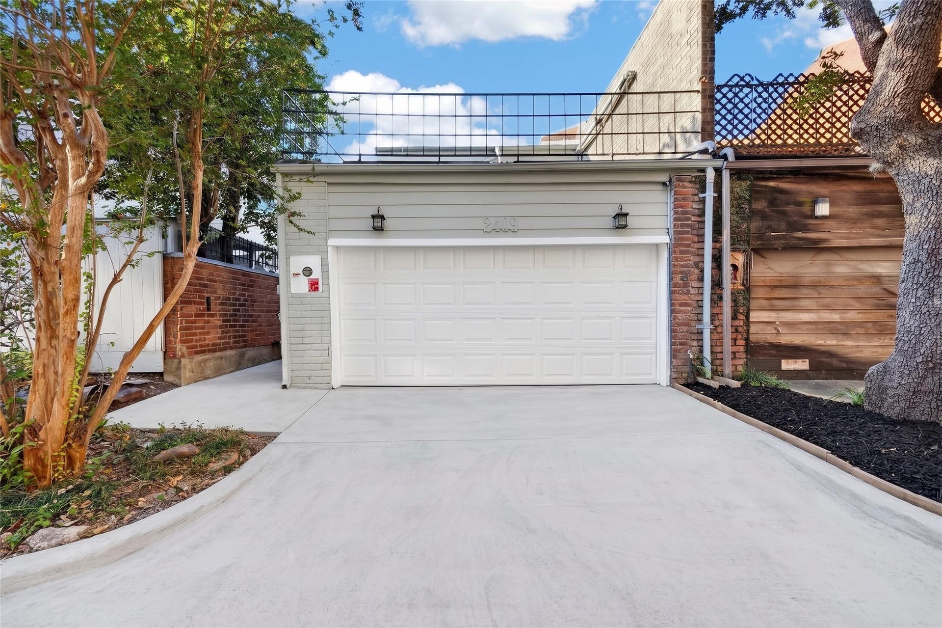 2409 Branard Street, Houston, TX 77098 2409 Branard Street, Houston, TX 77098