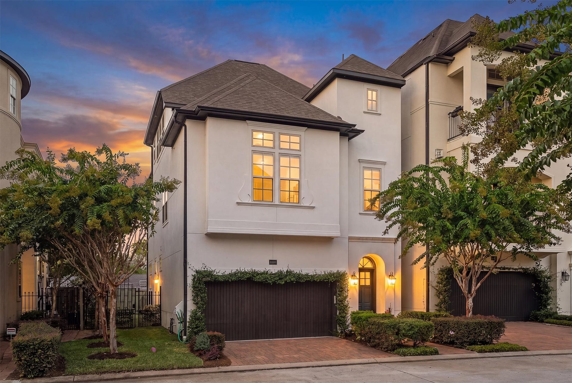 1660 Wrenwood Lakes, Houston, TX 77043 1660 Wrenwood Lakes, Houston, TX 77043