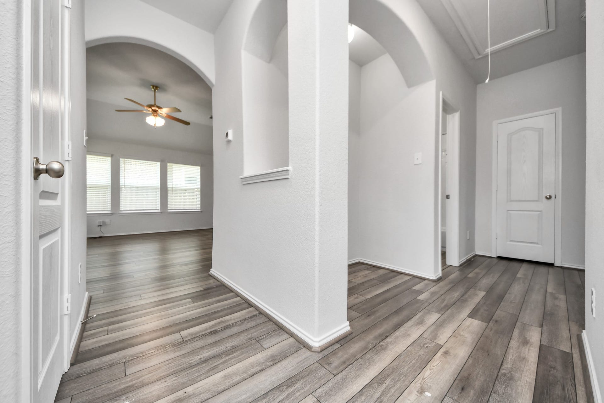 5186 Dry Hollow Drive, Alvin, TX 77511 5186 Dry Hollow Drive, Alvin, TX 77511