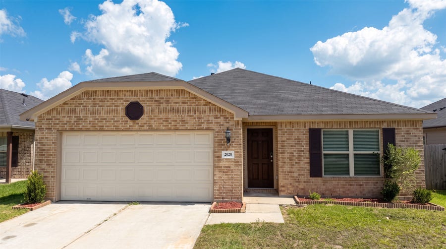 Property photo for 2028 Cedar Tree Court, Conroe, TX