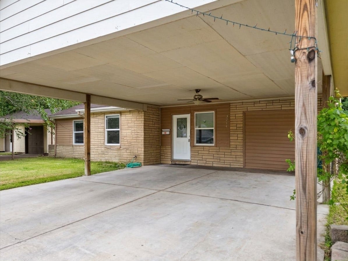 3214 Darling Avenue, Pasadena, TX 77503 3214 Darling Avenue, Pasadena, TX 77503