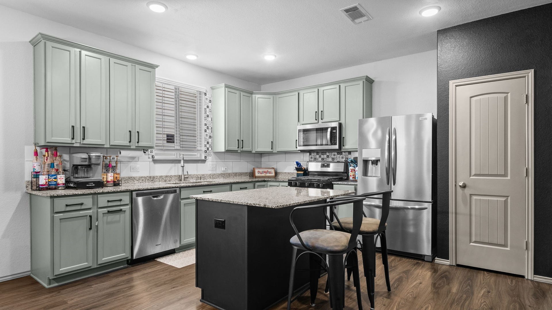 4170 Hidden Timbers Lane, Conroe, TX 77304 You'll love this kitchen! Granite countertops, stainless steel appliances (refrigerator included), abundant cabinetry, pantry, and a center island make cooking and entertaining a pleasure.
