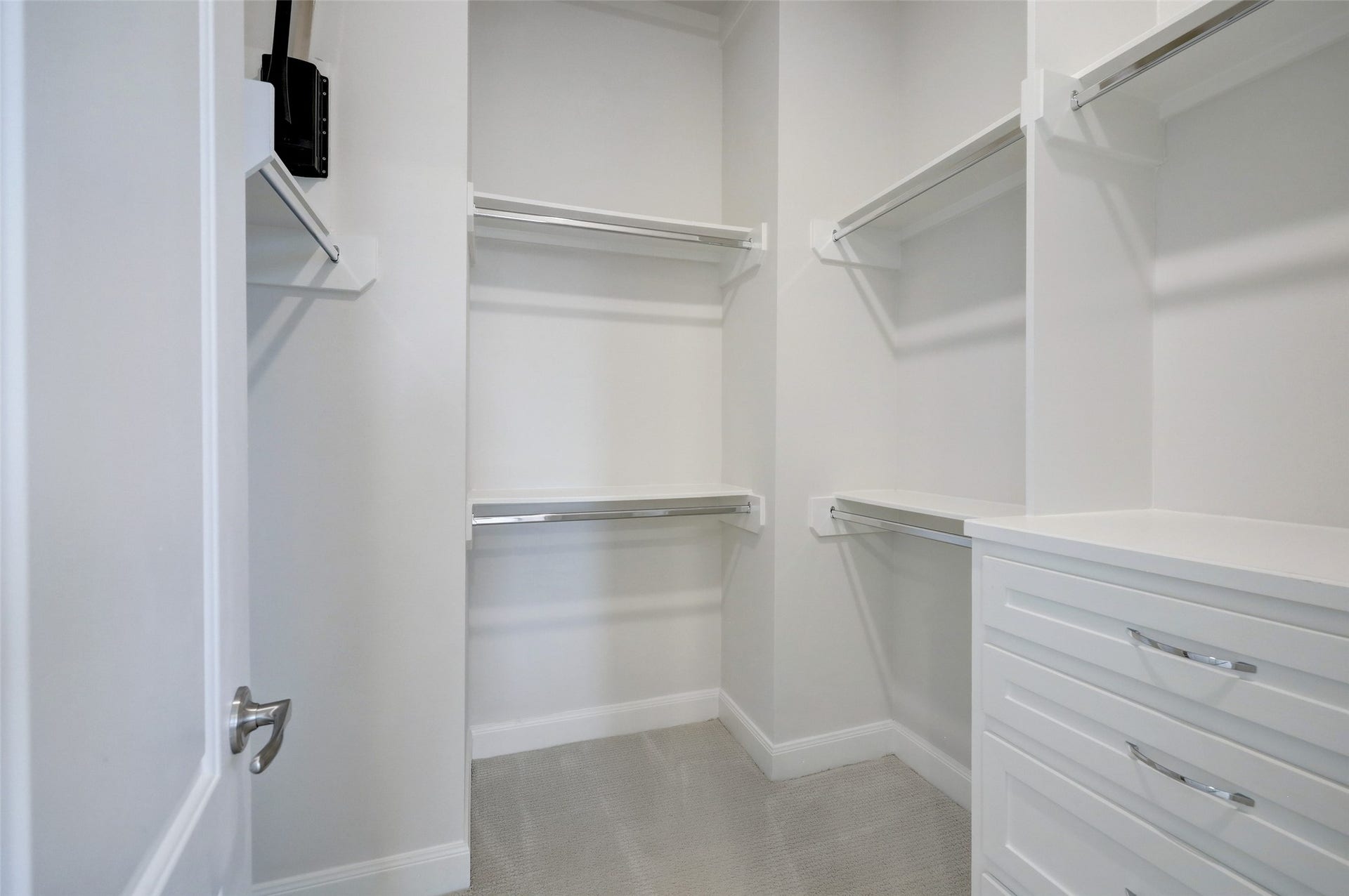 1041 Ashland Street, Houston, TX 77008 1041 Ashland Street, Houston, TX 77008
