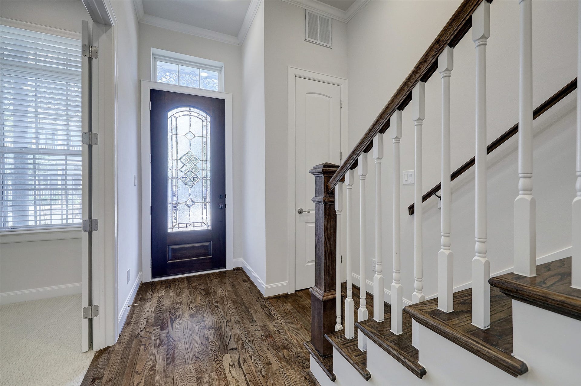 1041 Ashland Street, Houston, TX 77008 1041 Ashland Street, Houston, TX 77008