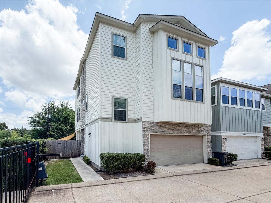Property photo for 1803 Crestdale Drive, Houston, TX