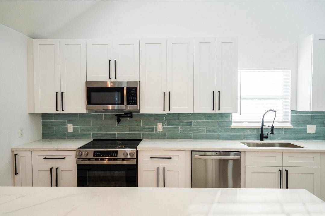 1402 Bayou Shore Drive, Galveston, TX 77551 1402 Bayou Shore Drive, Galveston, TX 77551